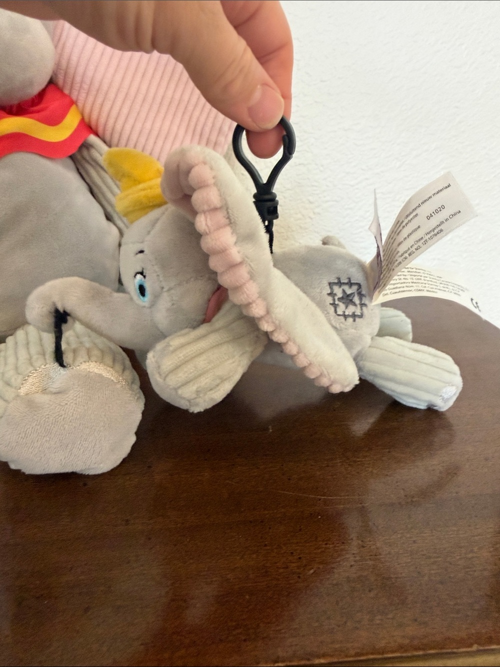 Scentsy Buddy & Mini Buddy Clip Dumbo Plush Pair Disney - Picture 3 of 9
